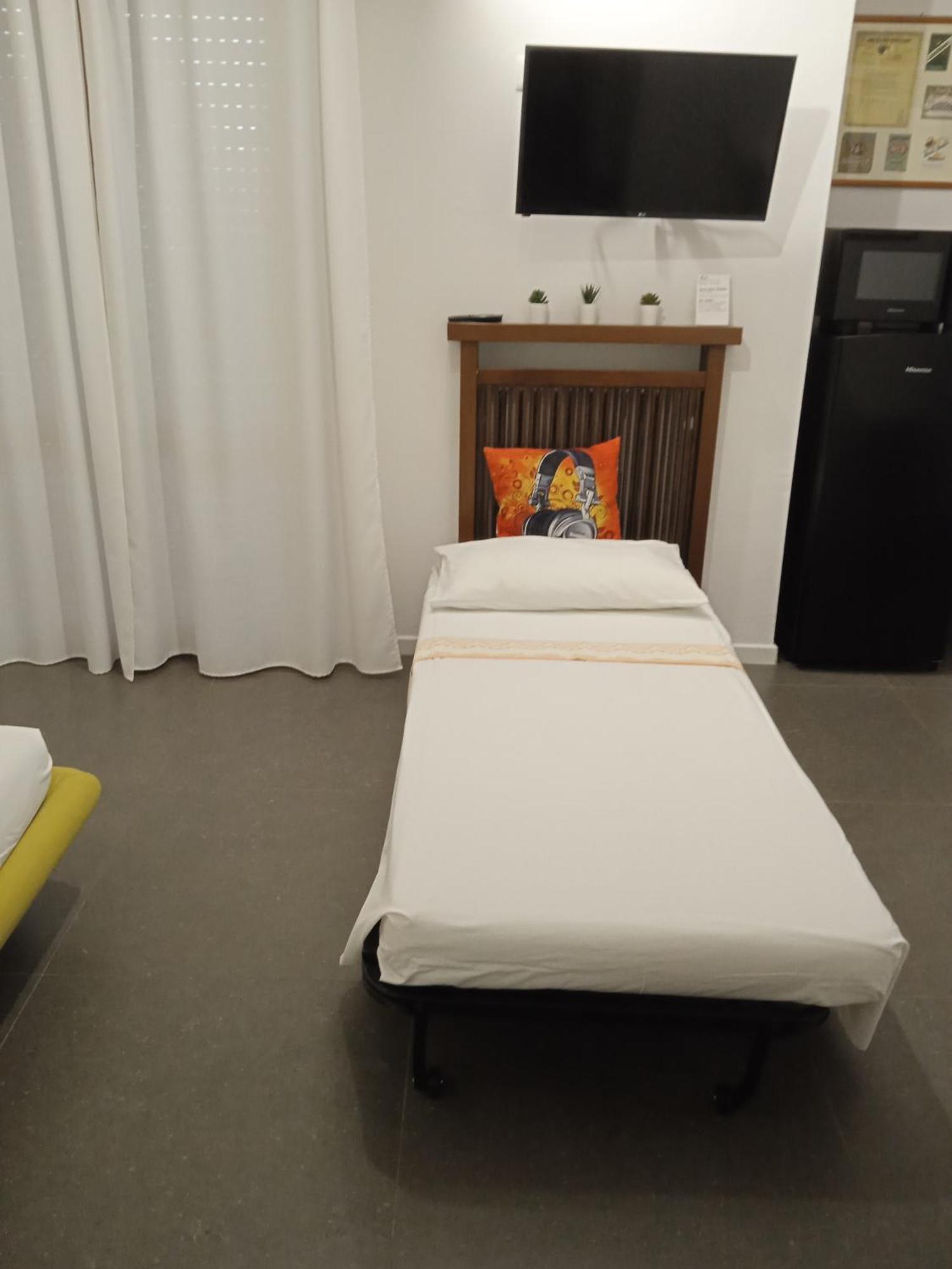 Casa Bonatti Hotel Peschiera del Garda Szoba fotó